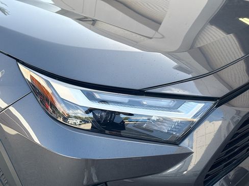 Used 2025 Toyota RAV4 LE FWD image 32