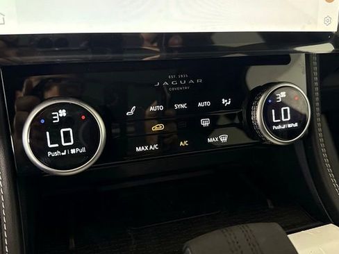 New 2026 Jaguar F-PACE R-Dynamic S image 36