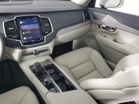 Certified 2024 Volvo XC90 T8 Plus w/ Protection Package Premier AWD/4WD image 20