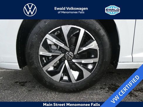 Used 2026 Volkswagen Jetta S FWD image 18
