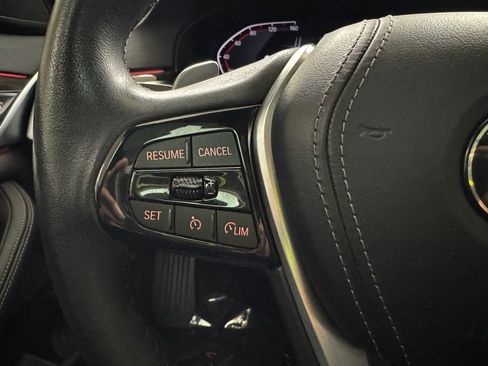 Used 2022 BMW 530i xDrive w/ Convenience Package image 24