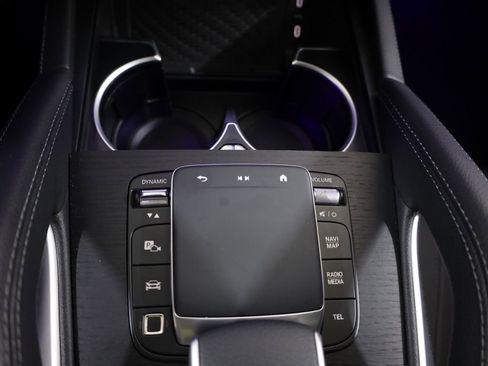 Used 2025 Mercedes-Benz GLE 450 4MATIC Coupe image 24