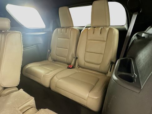Used 2013 Ford Explorer Limited AWD/4WD image 27