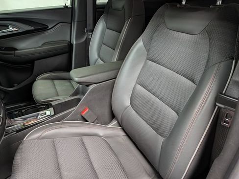 Certified 2023 Chevrolet TrailBlazer RS w/ Convenience Package FWD image 9