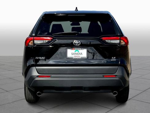 Certified 2023 Toyota RAV4 LE image 5