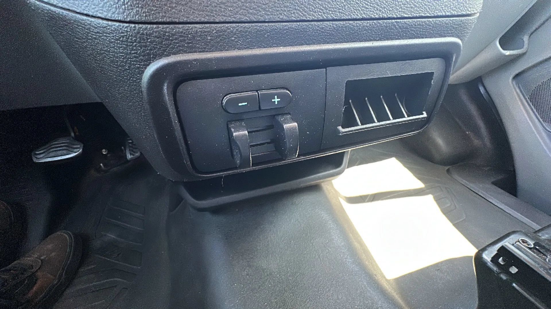Used 2019 Ford Transit 350 138 w/ Interior Upgrade Package RWD image 16