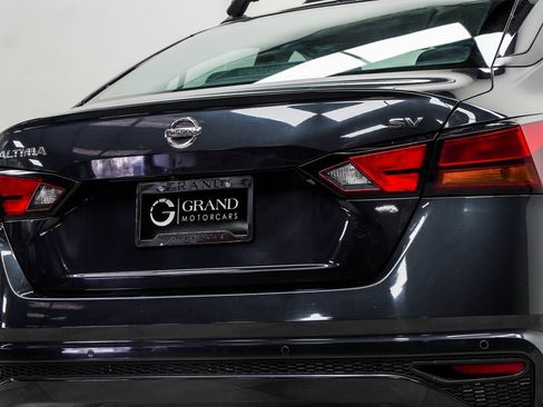 Used 2022 Nissan Altima 2.5 SV image 13