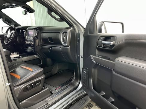 Certified 2022 GMC Sierra 1500 AT4 w/ AT4 Premium Package AWD/4WD image 39