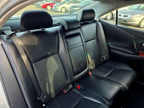 Used 2011 Lexus HS 250h image 32