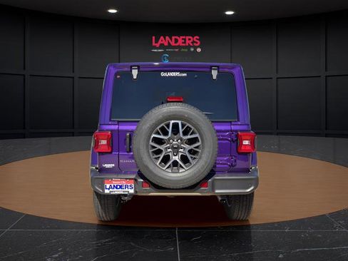 New 2026 Jeep Wrangler Unlimited Sahara AWD/4WD image 2