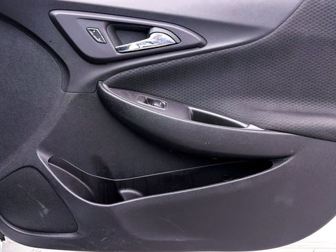 Used 2025 Chevrolet Malibu LS FWD image 29