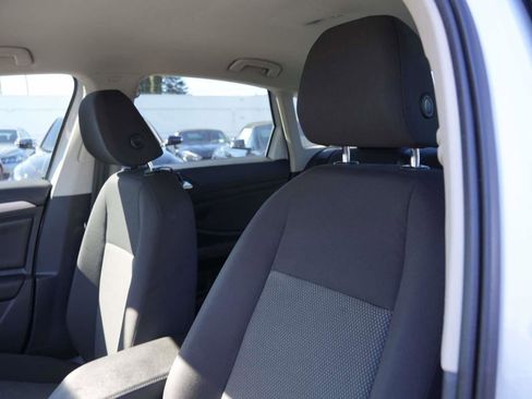 Used 2019 Volkswagen Jetta S w/ Driver Assistance Package image 13