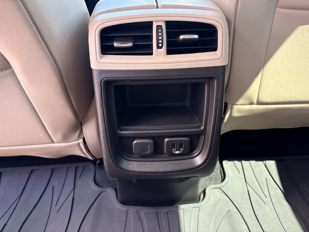 Used 2020 Buick Envision Preferred AWD/4WD image 39