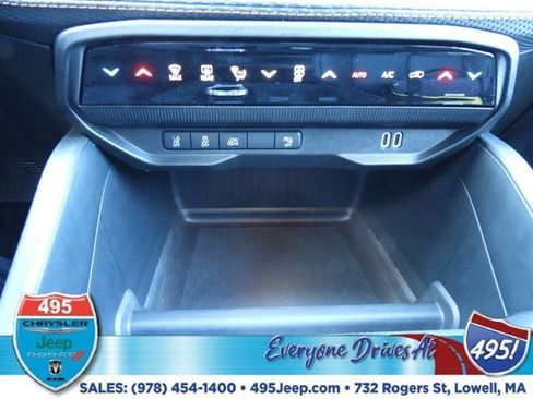 New 2026 Jeep Cherokee Limited image 43