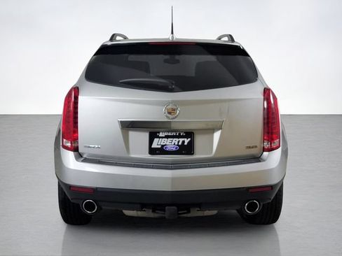 Used 2013 Cadillac SRX FWD image 4