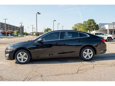 Used 2024 Chevrolet Malibu LT FWD image 5