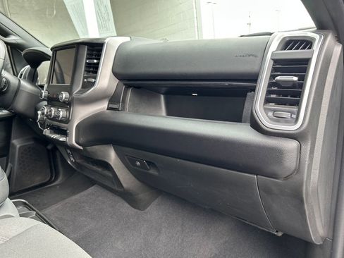 Used 2024 RAM 2500 Big Horn image 15