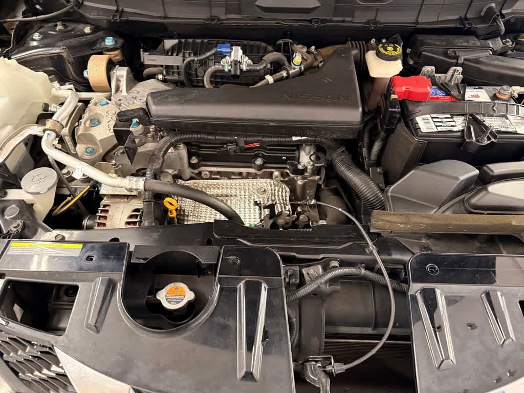 Used 2016 Nissan Rogue S FWD image 9
