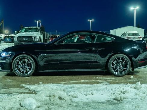Used 2019 Ford Mustang GT Premium w/ Performance Package - Level 2 image 4