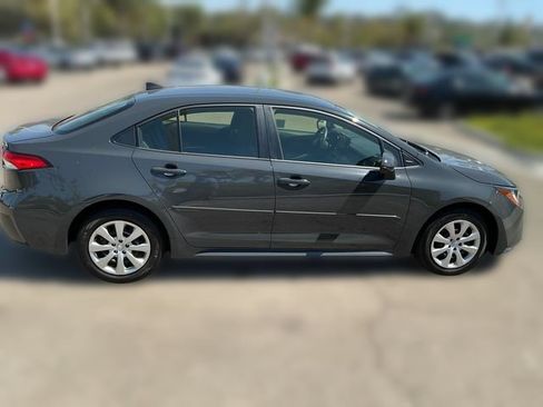 Used 2026 Toyota Corolla LE FWD image 6