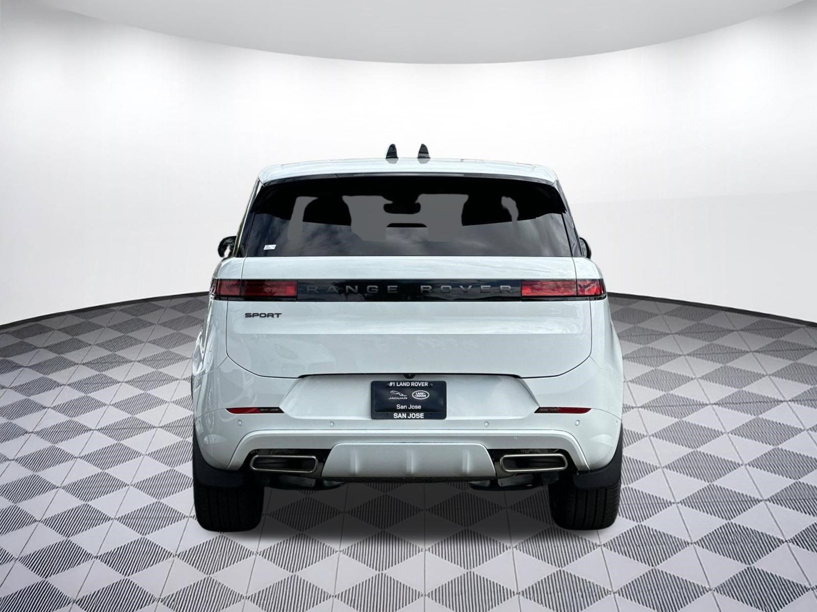 New 2026 Land Rover Range Rover Sport Dynamic SE AWD/4WD image 10