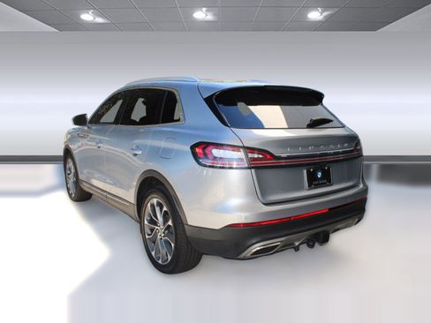 Used 2023 Lincoln Nautilus Reserve w/ Equipment Group 201A image 3