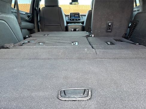 Used 2024 Chevrolet Tahoe LT image 17