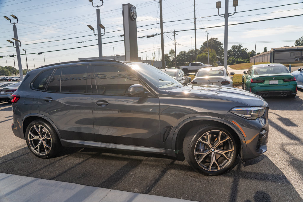 Used 2022 BMW X5 M50i w/ Premium Package AWD/4WD image 10