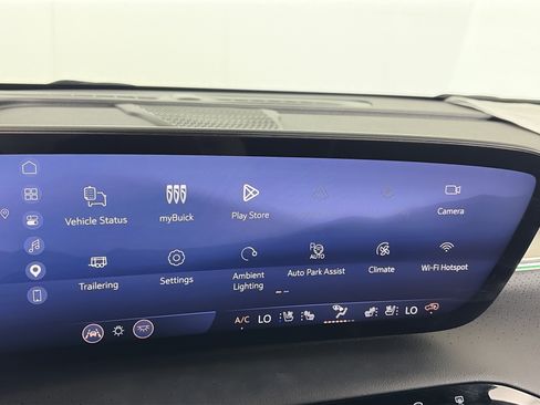 Used 2026 Buick Enclave Avenir w/ Super Cruise Package AWD/4WD image 23