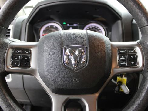 Used 2024 RAM 1500 Classic SLT image 39