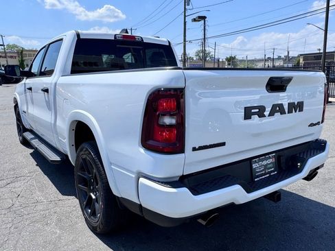 New 2026 RAM 1500 Laramie AWD/4WD image 5
