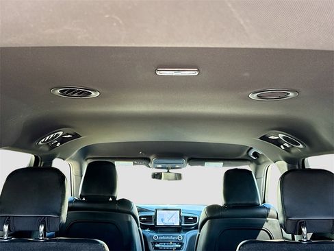 Used 2020 Ford Explorer ST image 28
