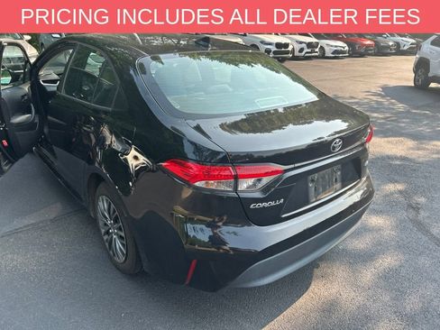 Used 2023 Toyota Corolla LE FWD image 12