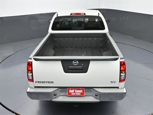 Used 2015 Nissan Frontier SV RWD image 43