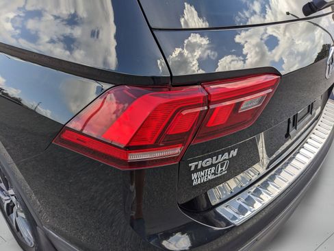 Used 2021 Volkswagen Tiguan S FWD image 37