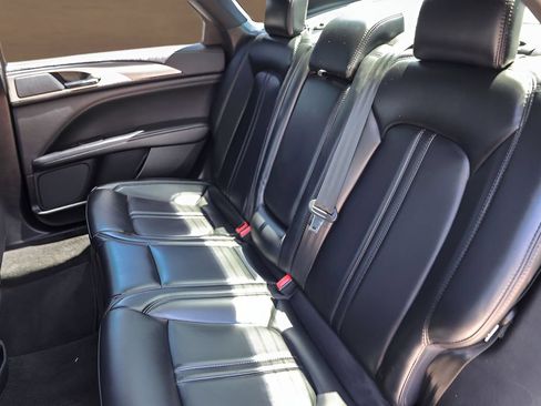 Used 2020 Lincoln MKZ FWD image 22
