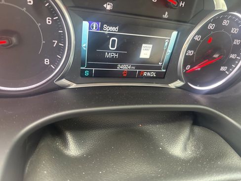 Used 2019 GMC Acadia SLT w/ LPO, Floor Liner Package image 10