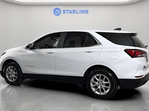 Certified 2022 Chevrolet Equinox LT image 3