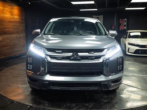 Used 2024 Mitsubishi Outlander Sport SE image 4