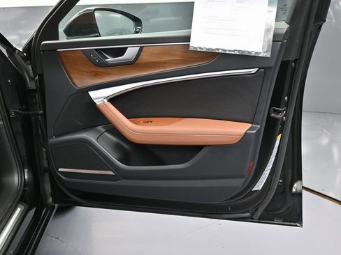 Used 2024 Audi A6 Premium Plus image 39