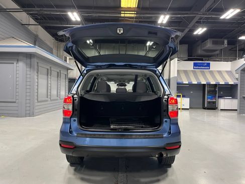 Used 2015 Subaru Forester 2.5i Premium AWD/4WD image 9