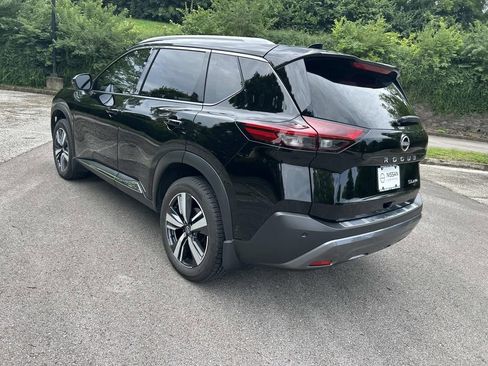 Used 2023 Nissan Rogue SL w/ SL Premium Package AWD/4WD image 5
