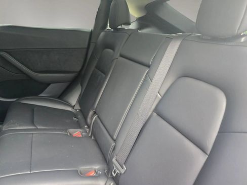 Used 2022 Tesla Model Y Performance AWD/4WD image 26