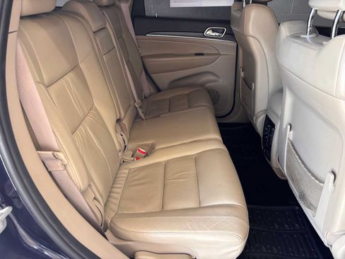 Used 2014 Jeep Grand Cherokee Limited AWD/4WD image 12