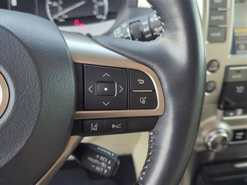 Used 2021 Lexus GX 460 Luxury w/ Accessory Package AWD/4WD image 14