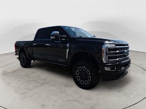 Used 2024 Ford F350 Platinum w/ FX4 Off-Road Package AWD/4WD image 7
