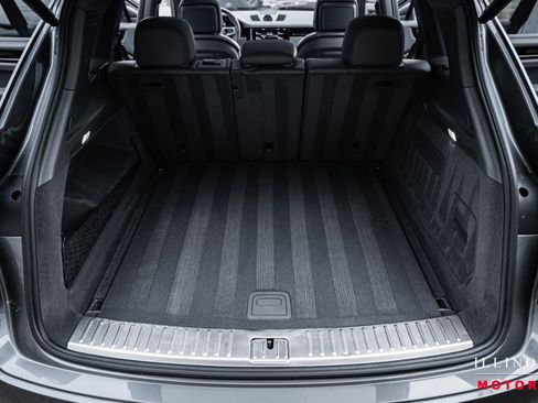 Used 2019 Porsche Cayenne S image 33