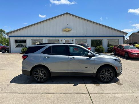 Used 2023 Chevrolet Equinox RS w/ RS Leather Package AWD/4WD image 5