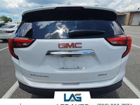 Used 2019 GMC Terrain SLE w/ Driver Convenience Package AWD/4WD image 4
