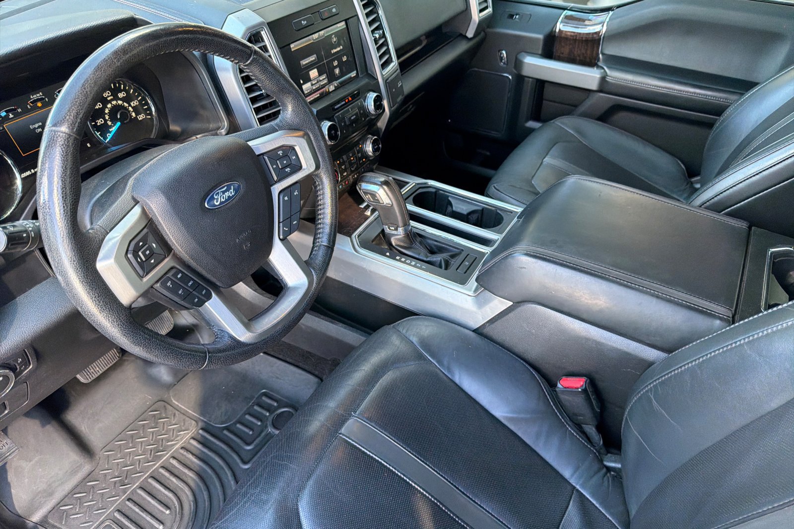 Used 2015 Ford F150 Platinum w/ Technology Package AWD/4WD image 9